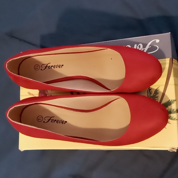 Suede Red Wedge Heels - Picture 3 of 6